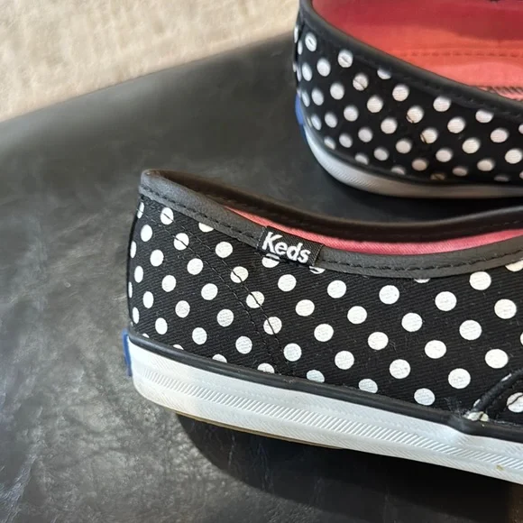 Keds size 8 Classic Black and White Polka Dot Shoes - Picture 4 of 6